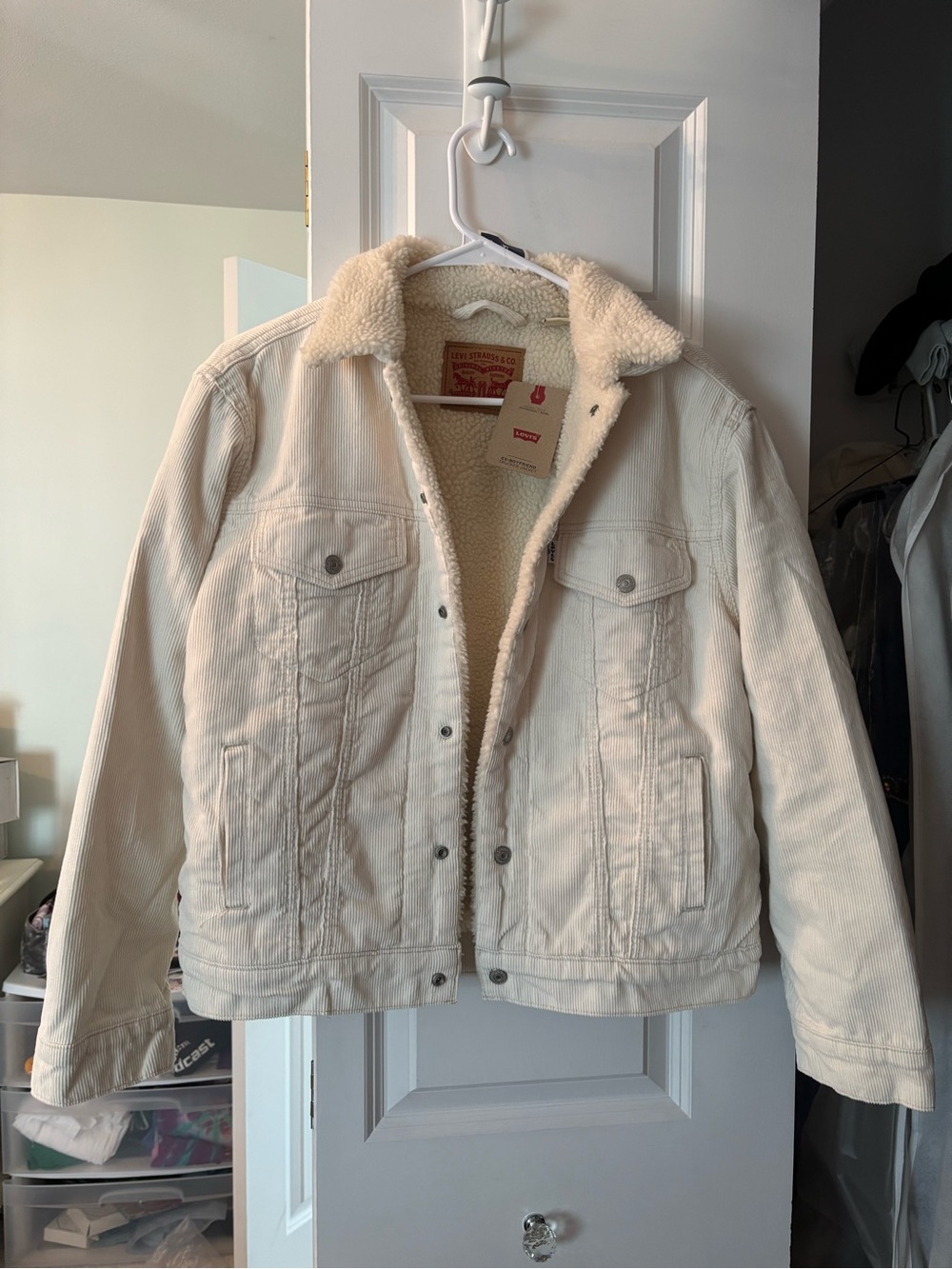 NWT Levi's Off-White Sherpa-Lined Corduroy Jacket